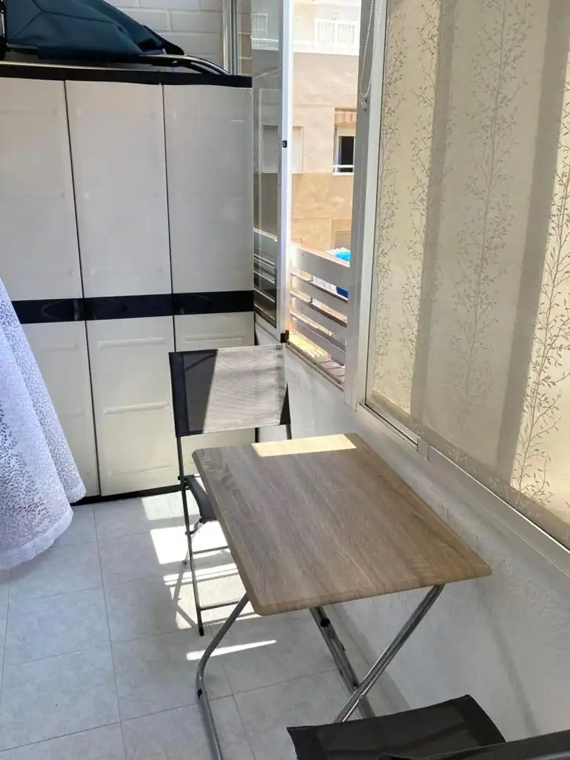 Terraza de Apartamento en venta en Torrevieja con Terraza, Amueblado y Balcón