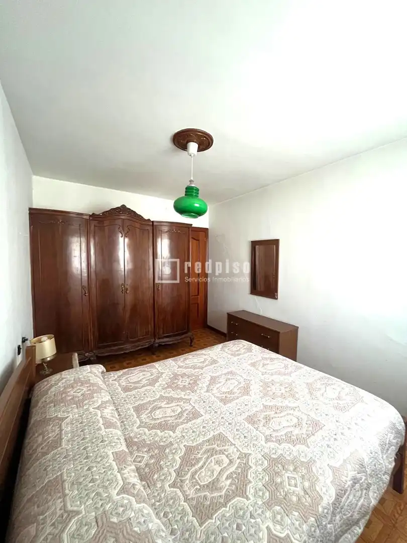 Habitación de Piso en venta en Madrid con Calefacción y Terraza