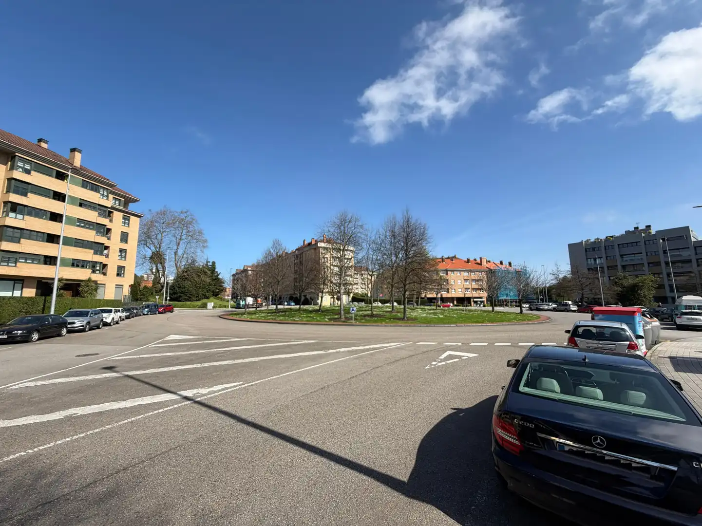 Garaje de alquiler en Gijón - CL SMARA, Viesques