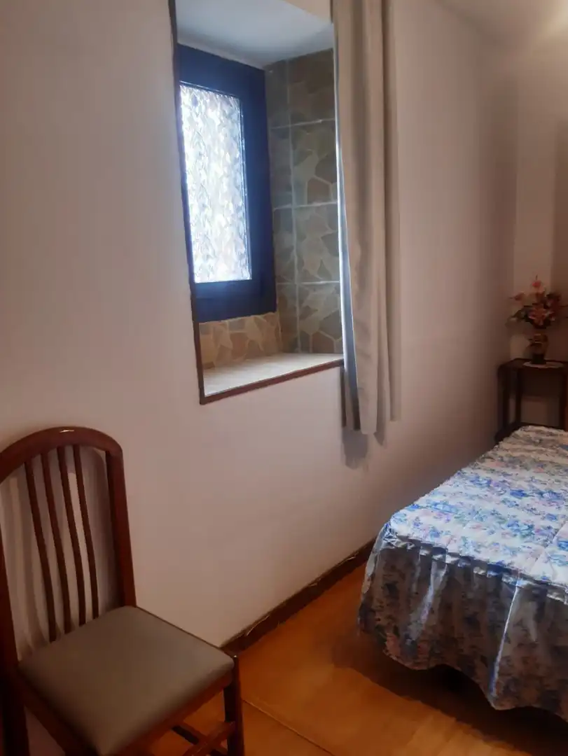 Habitación de Piso de alquiler en Sotés con Calefacción y Amueblado