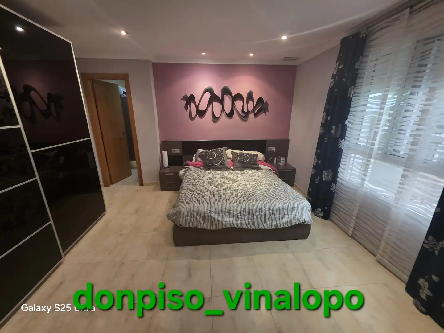 Habitación de Planta baja en venta en La Romana con Aire acondicionado, Calefacción y Trastero