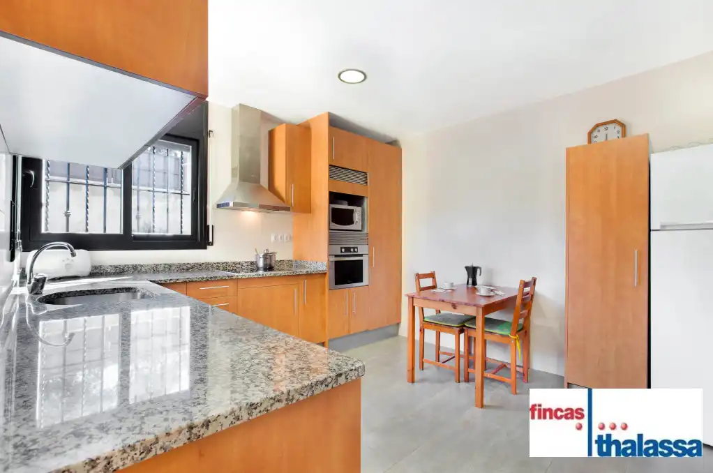 Casa con piscina in vendita a Lloret Residencial - Montlloret, imagen 5
