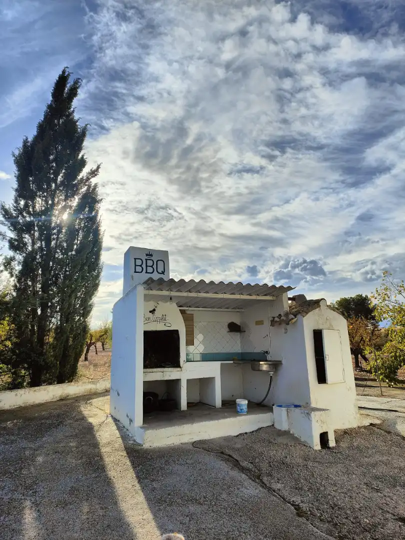 Casa o xalet en venda en Yecla amb Jardí privat, Terrassa i Piscina