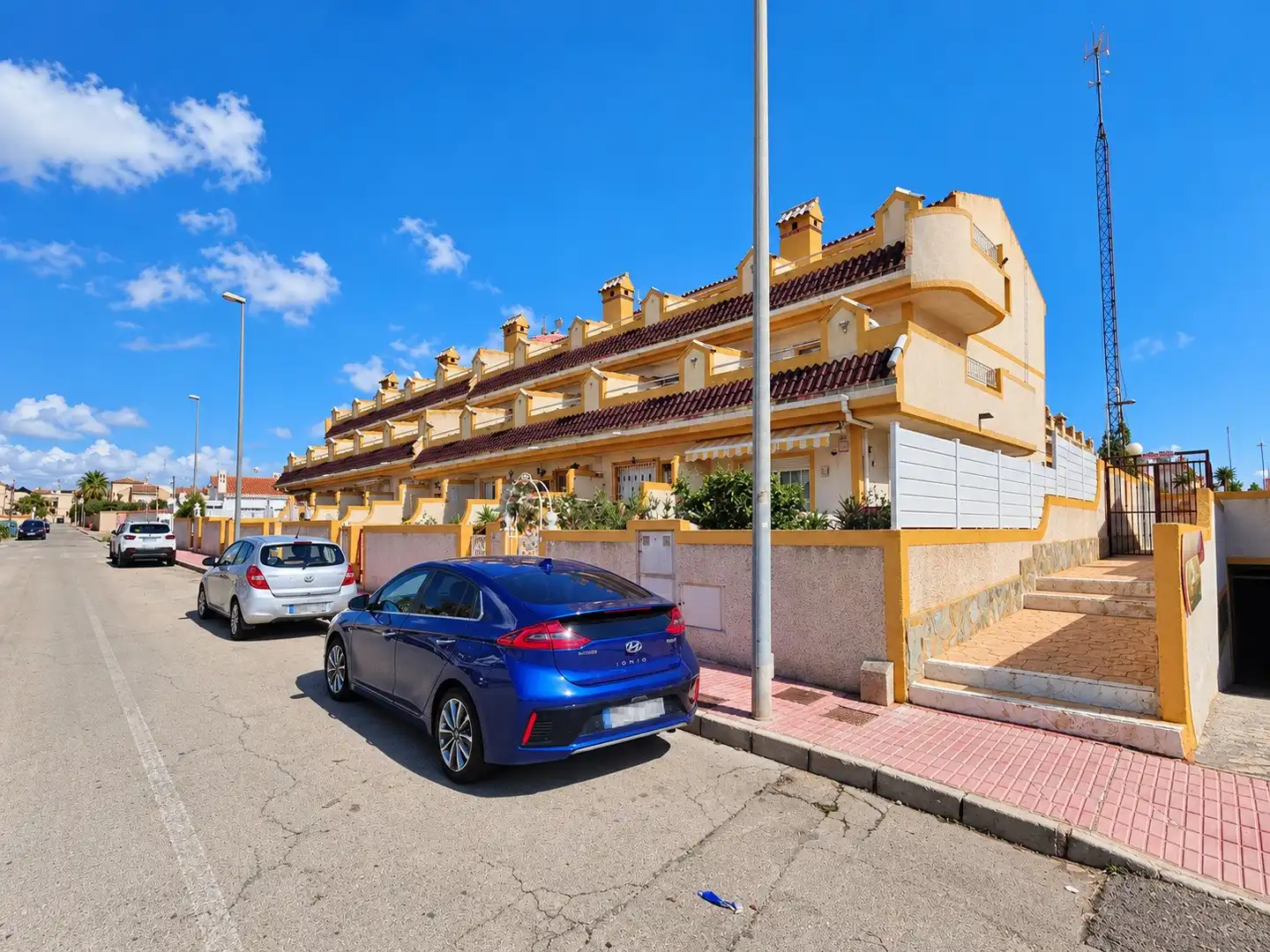 Vista exterior de Casa adosada en venda en Orihuela Costa