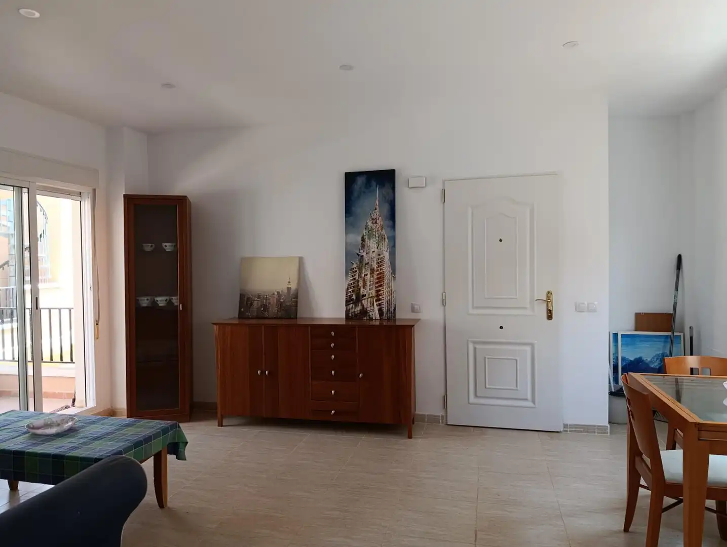 Wohnzimmer von Dachboden zum Verkauf in Cuevas del Almanzora mit Klimaanlage, Terrasse und Möbliert