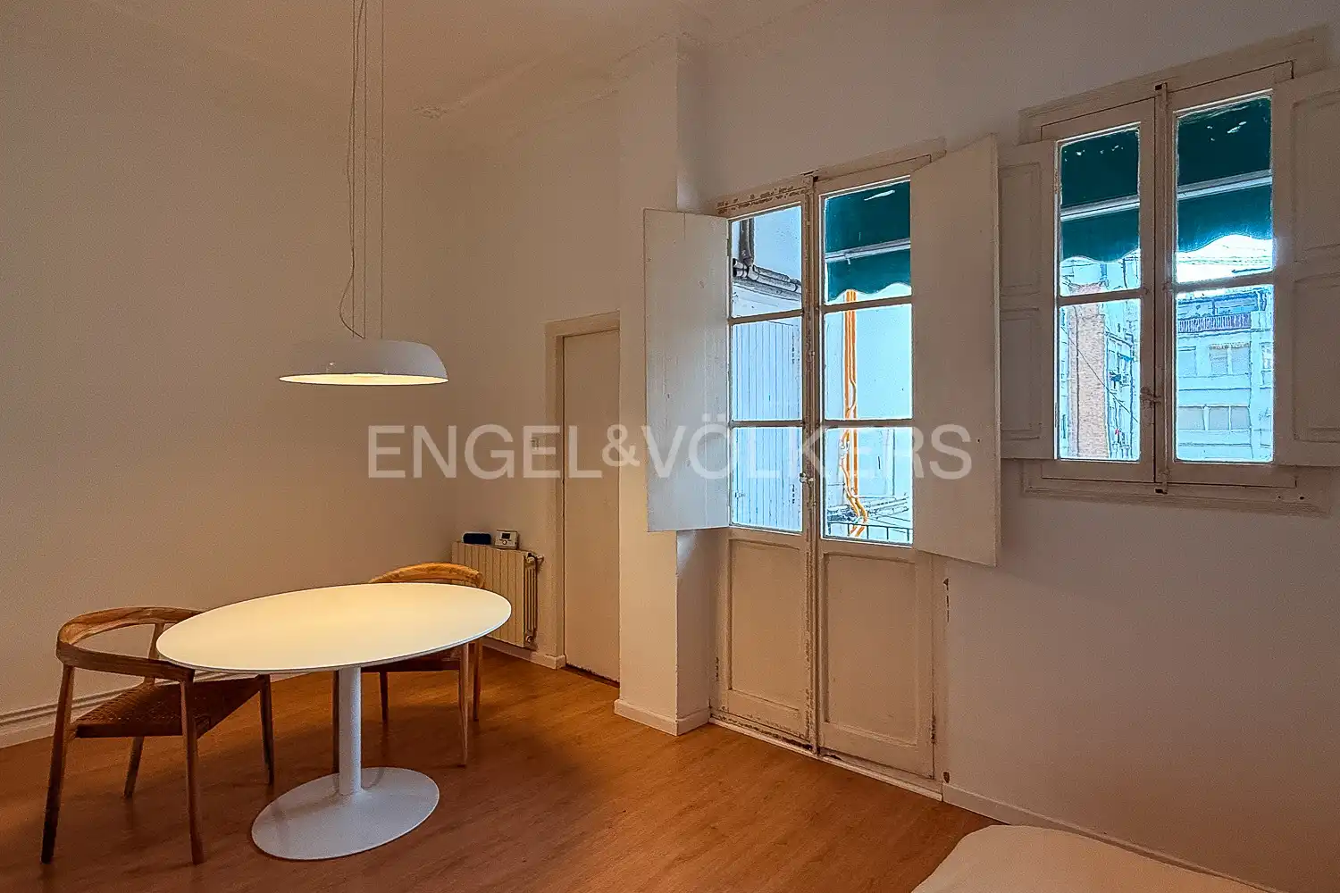 Esszimmer von Wohnung zur Miete in Valencia mit Heizung, Möbliert und Balkon