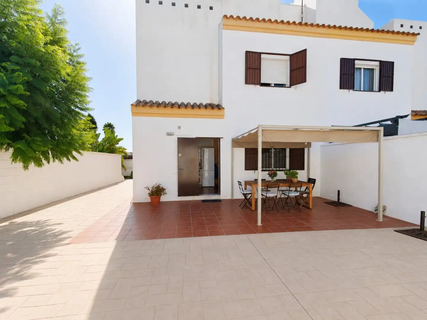 Jardín de Casa adosada en venta en Sanlúcar de Barrameda con Amueblado