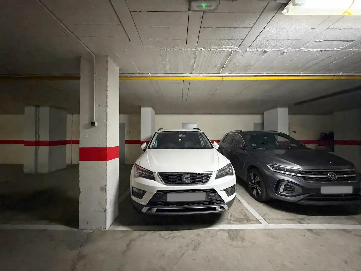 Parking de Piso en venta en Ávila con Calefacción, Trastero y Amueblado