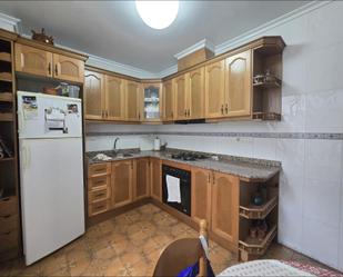 Cuina de Casa o xalet en venda en Aspe amb Jardí privat i Terrassa