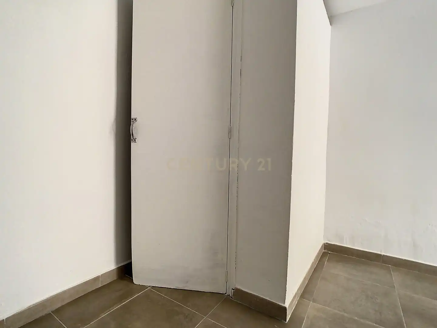 Local en venta en Antequera con Aire acondicionado