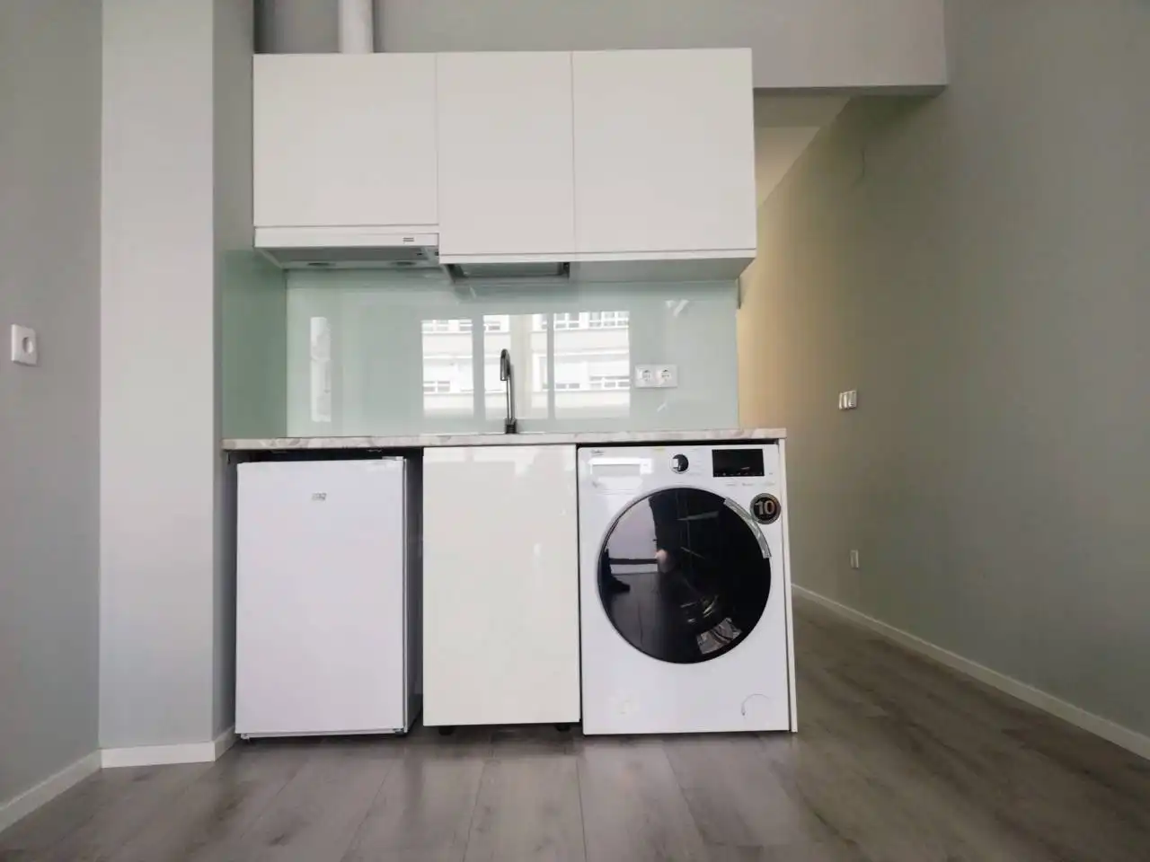 Apartament de lloguer a Avenida de la Constitución Española, imagen 2