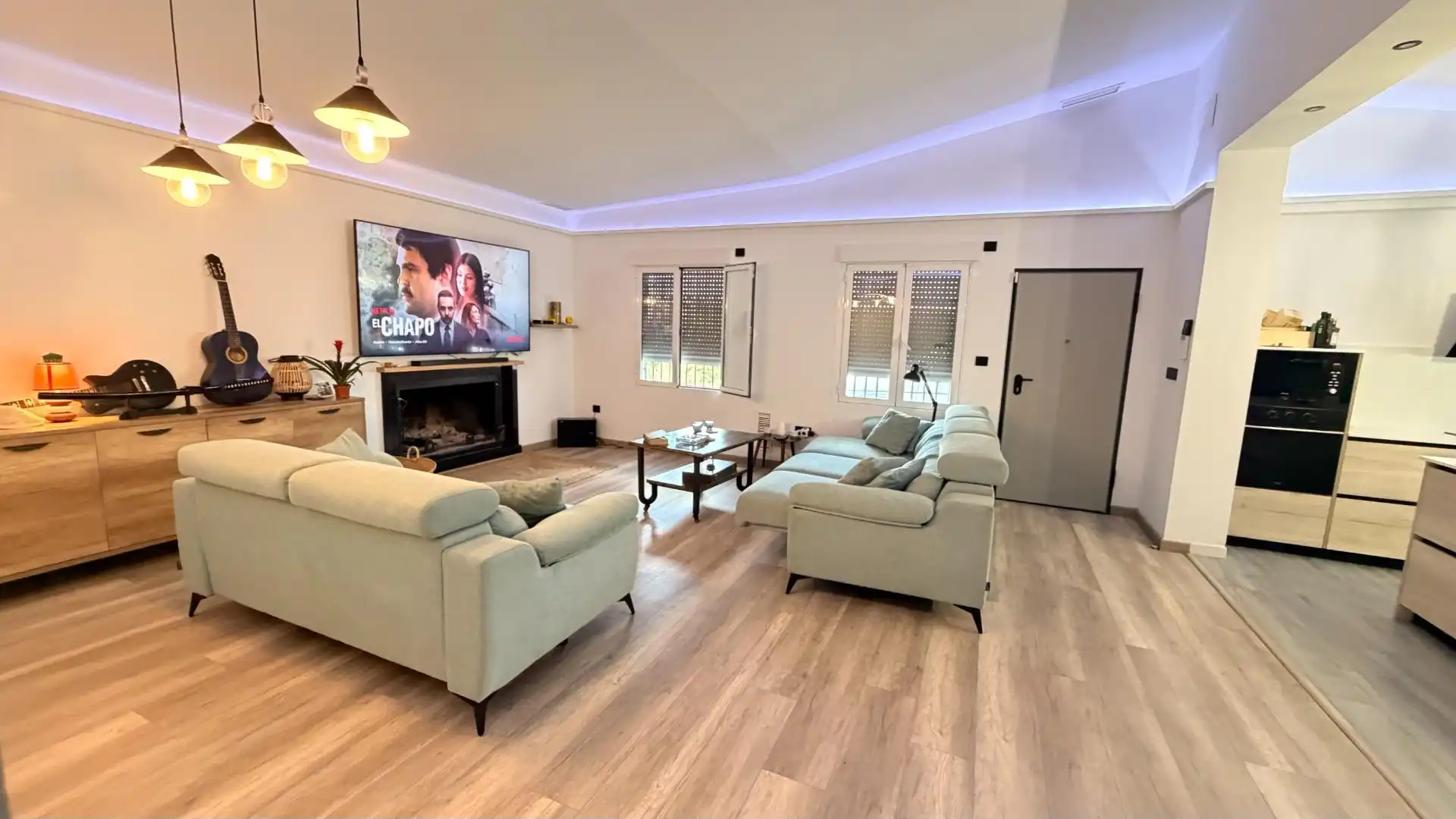 Wohnzimmer von Haus oder Chalet zum Verkauf in Elche / Elx mit Klimaanlage, Heizung und Privatgarten