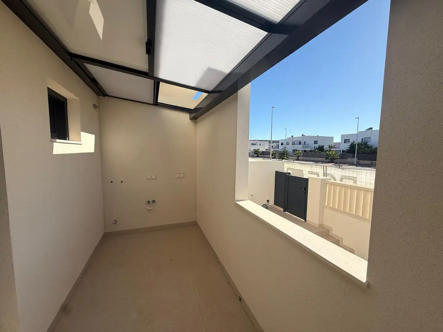 Terraza de Casa o chalet de alquiler en El Ejido con Jardín privado, Terraza y Piscina comunitaria