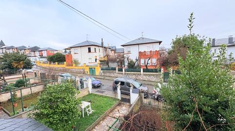 Foto 2 de Casa o chalet en venta en Calle Ruiseñores, Zona Alta, León