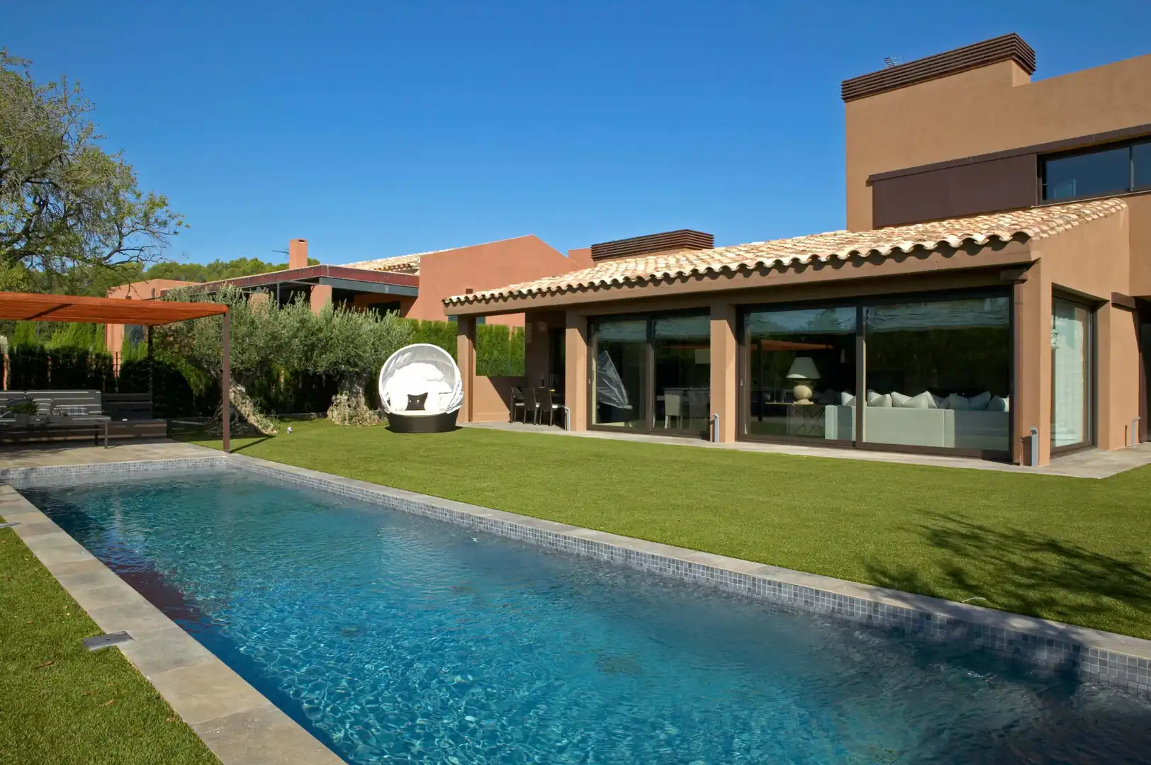 House with terrace for sale in Carrer Placeta