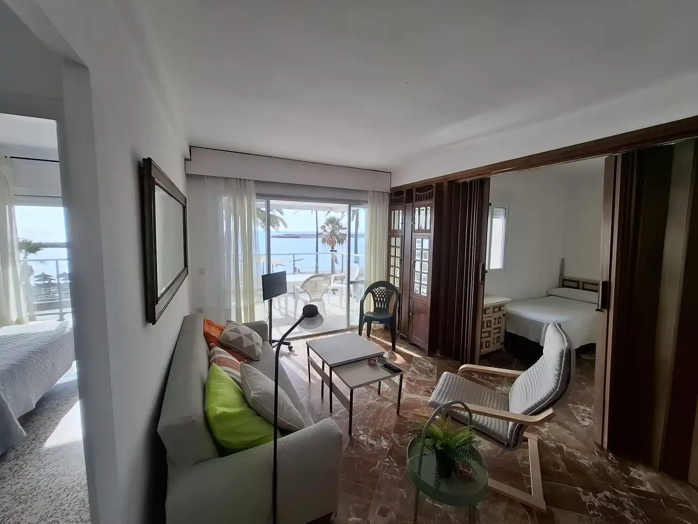 Sala de estar de Apartamento en venta en Fuengirola con Aire acondicionado, Calefacción y Terraza