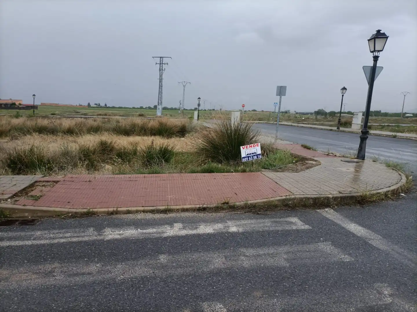 Terreny residencial en venda a Orgaz