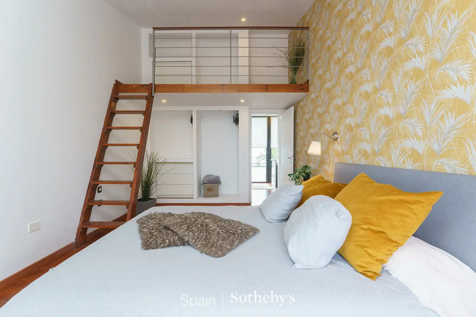 Dormitori de Casa o xalet en venda en Santa Úrsula amb Aire condicionat, Calefacció i Jardí privat