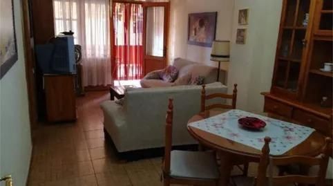 Foto 2 de Apartamento de alquiler en Ciudad Jardín - Tagarete - El Zapillo, Almería Capital