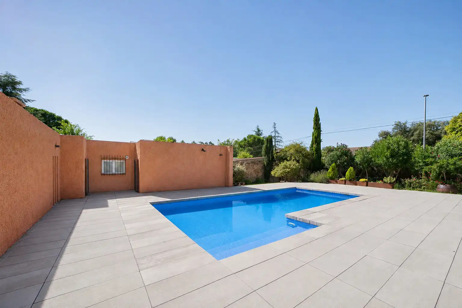 Piscina de Casa o chalet en venta en Las Rozas de Madrid