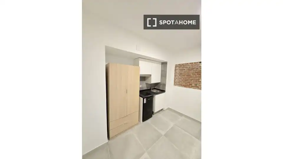 Wohnung zur Miete in Latina, imagen 4