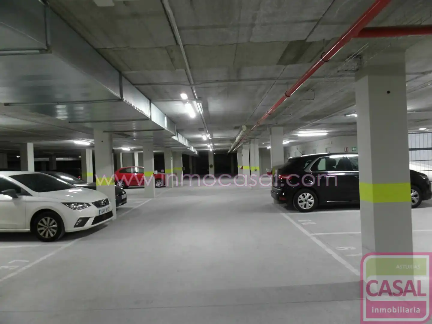 Parking of Garage for rent in Vallobín - La Florida