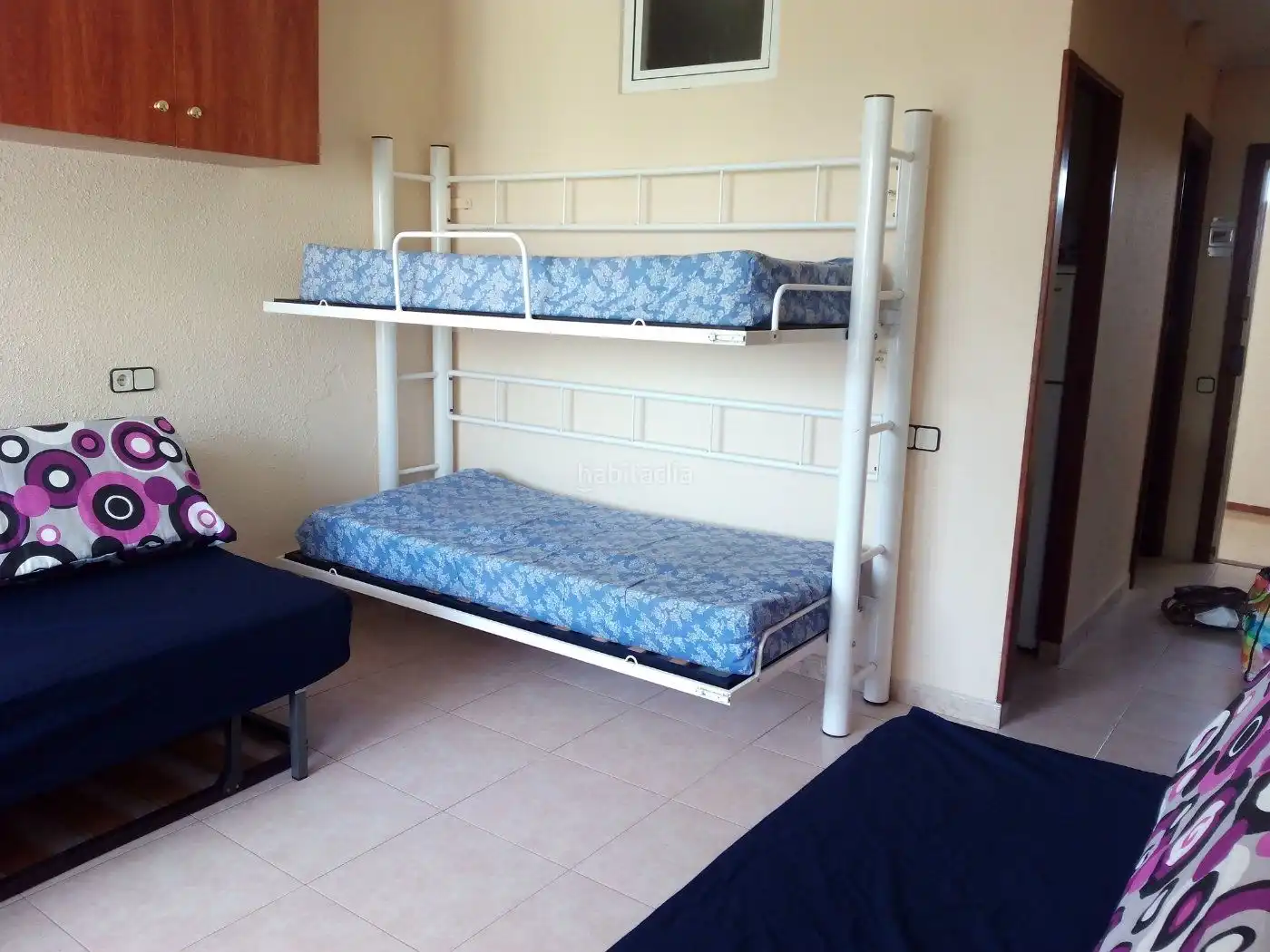 Studio with lift to rent in Carrer de Joaquim Serra 11, imagen 5