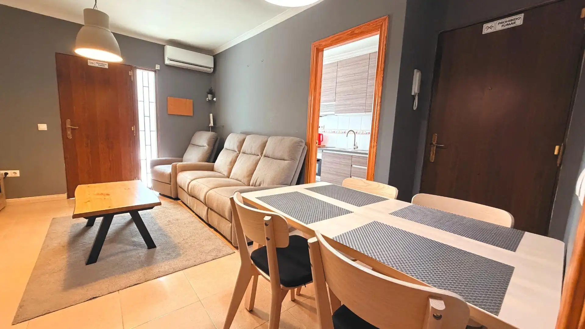 Sala d'estar de Planta baixa en venda en Centro