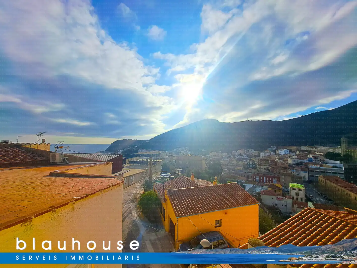 Vista exterior de Casa o chalet en venta en Portbou con Calefacción, Terraza y Trastero