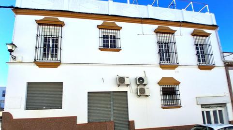 Foto 2 de Casa o xalet en venda a Calle Cesar Augusto, Carmona, Sevilla