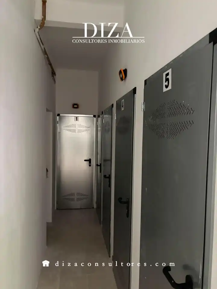 Storage room for sale in Madrid