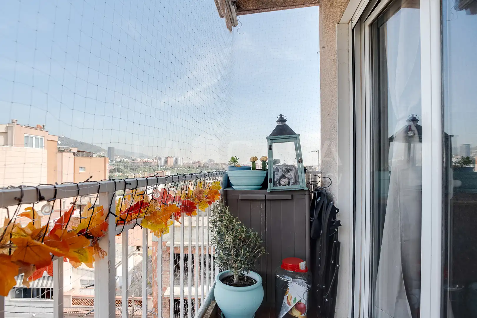 Terraza de Piso en venta en L'Hospitalet de Llobregat con Balcón
