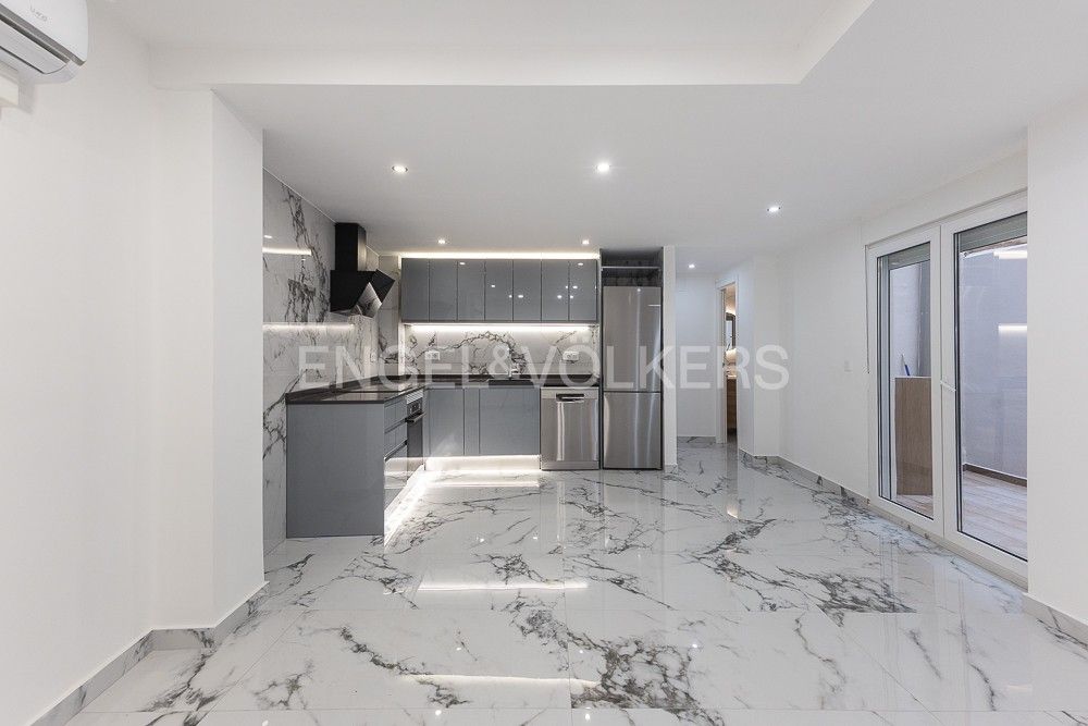 Kitchen of Apartment for sale in  Valencia Capital  with Air Conditioner, Heating and Terrace