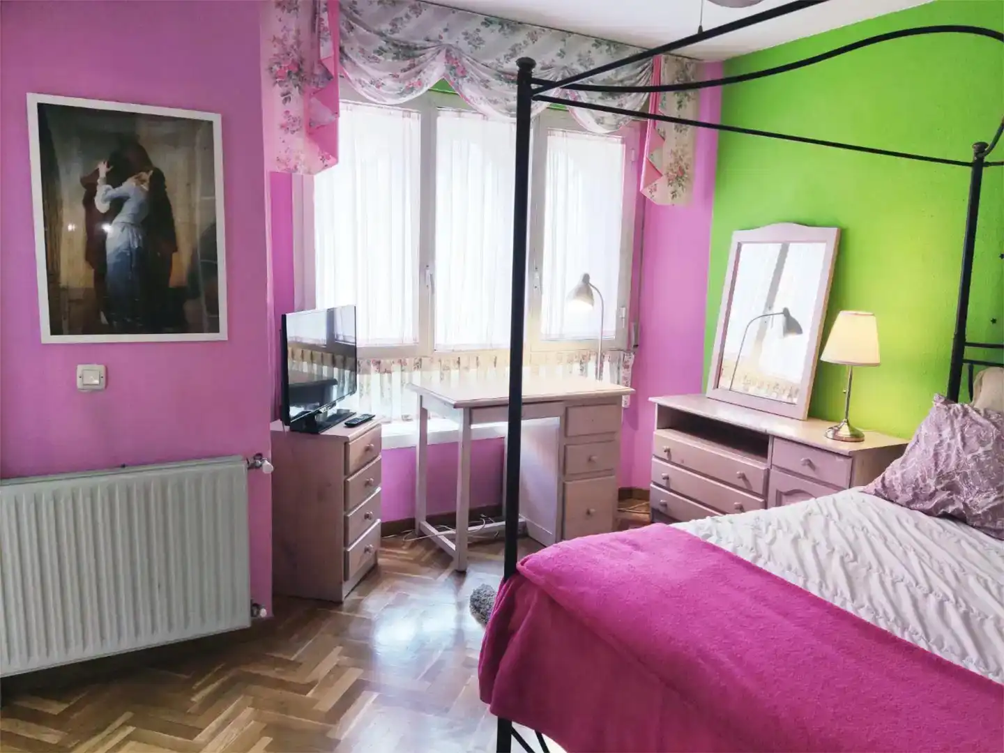 Bedroom of Flat for sale in Getafe  with Air Conditioner, Swimming Pool and Balcony