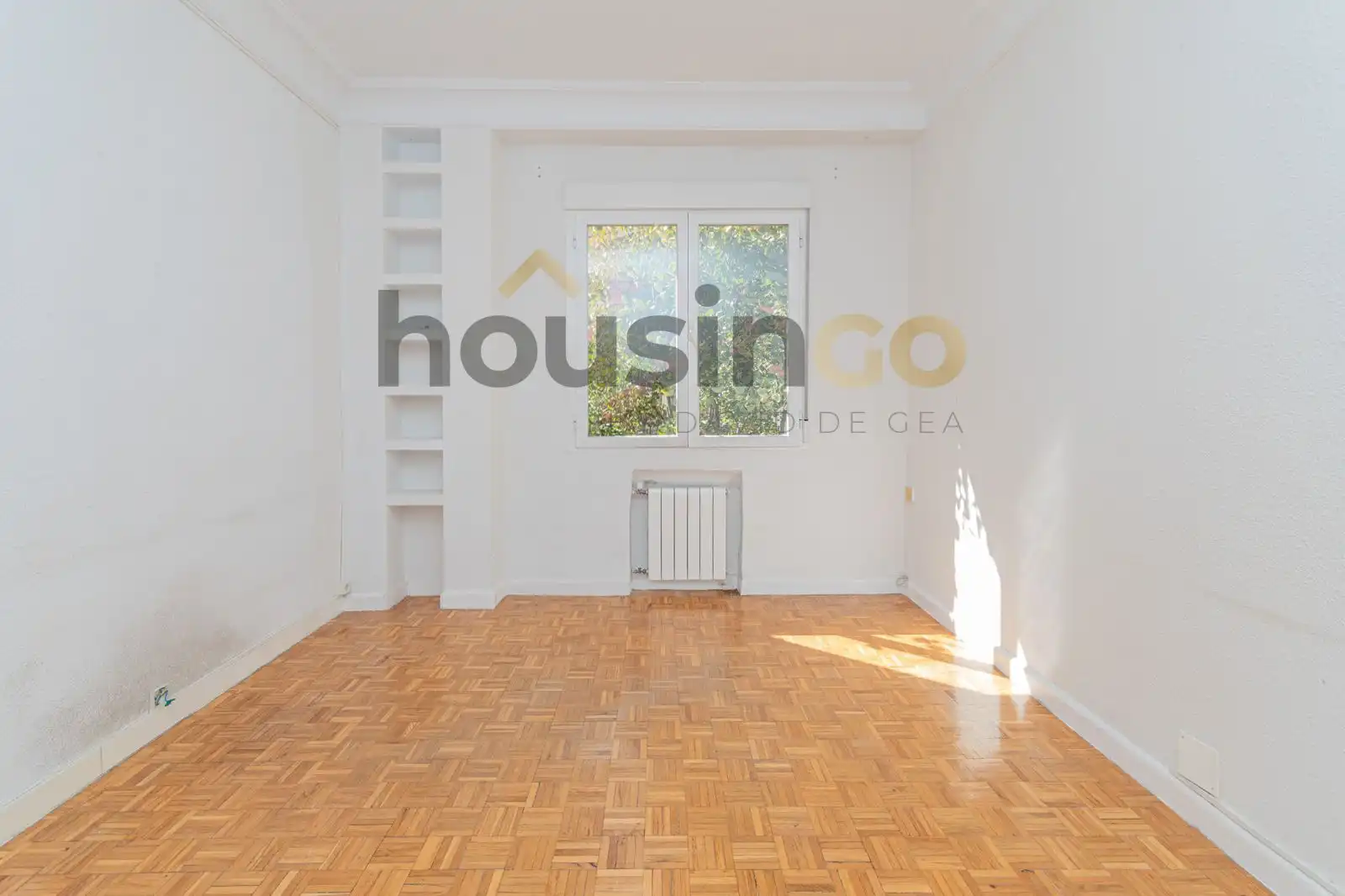 Flat for sale in Madrid  with Heating