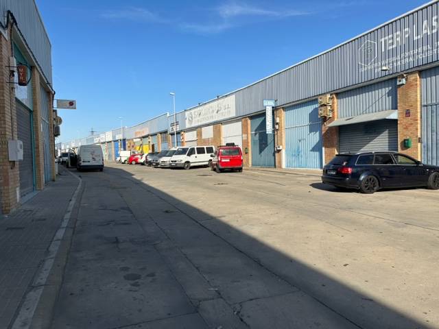 Nave industrial en Alquiler en Polirrosa Poligono Industrial Polirrosa, 140D en Nuevo Parque - Los Rosales - Tráfico Pesado