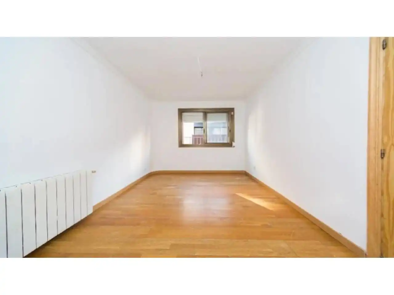 Schlafzimmer von Wohnung zum Verkauf in L'Hospitalet de Llobregat mit Terrasse