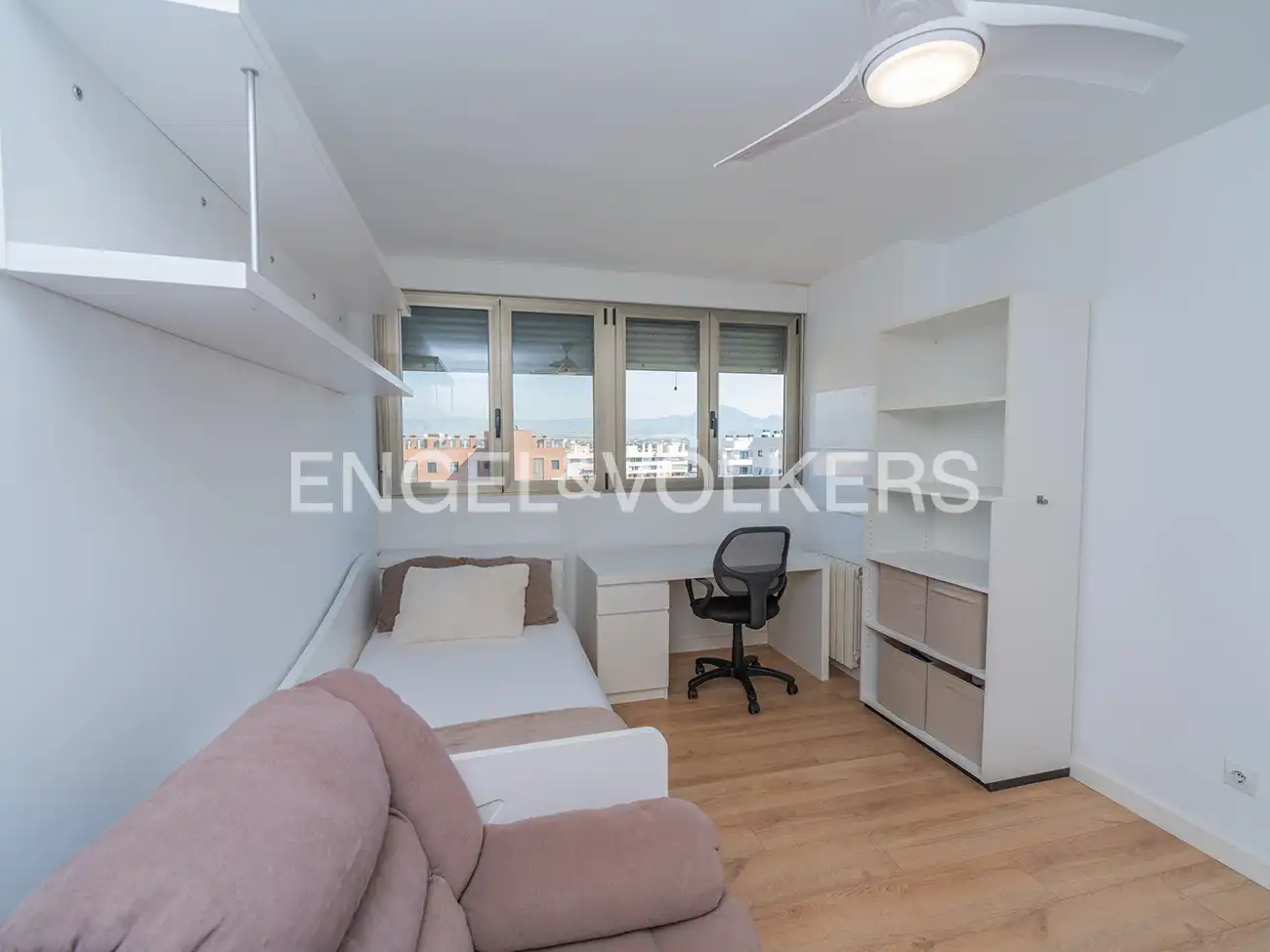 Bedroom of Attic for rent in Alicante / Alacant  with Air Conditioner, Heating and Terrace