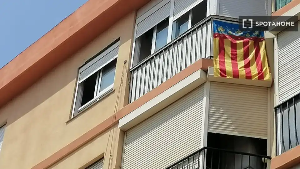 Vista exterior de Pis de lloguer en Paterna amb Aire condicionat, Calefacció i Moblat