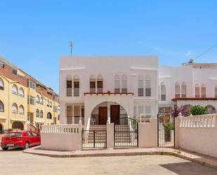 Exterior view of Single-family semi-detached for sale in Torrevieja  with Terrace