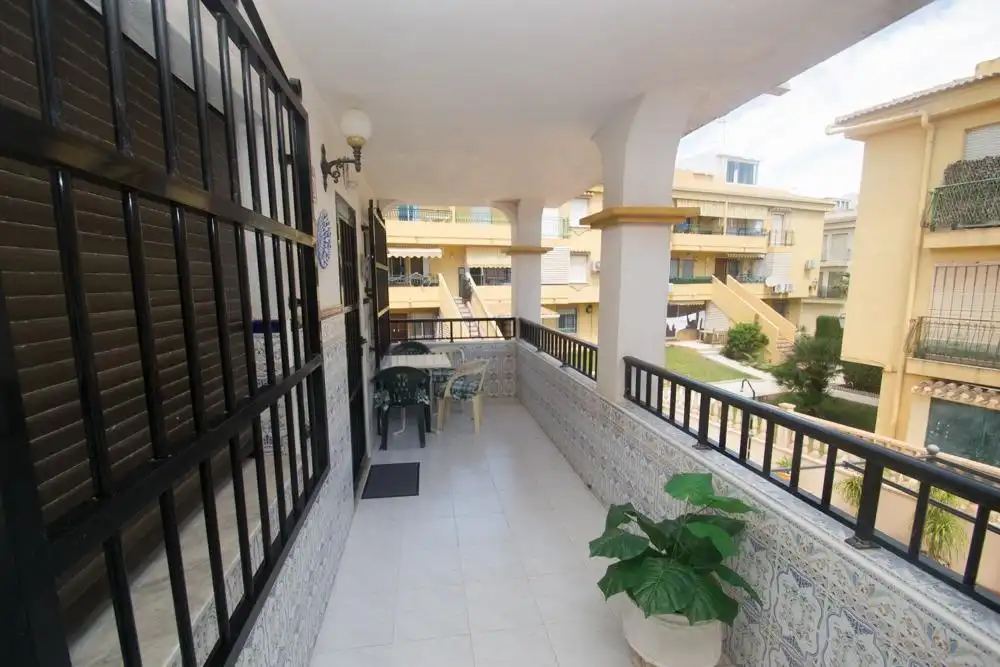 Terraza de Apartamento en venta en Torrevieja con Terraza