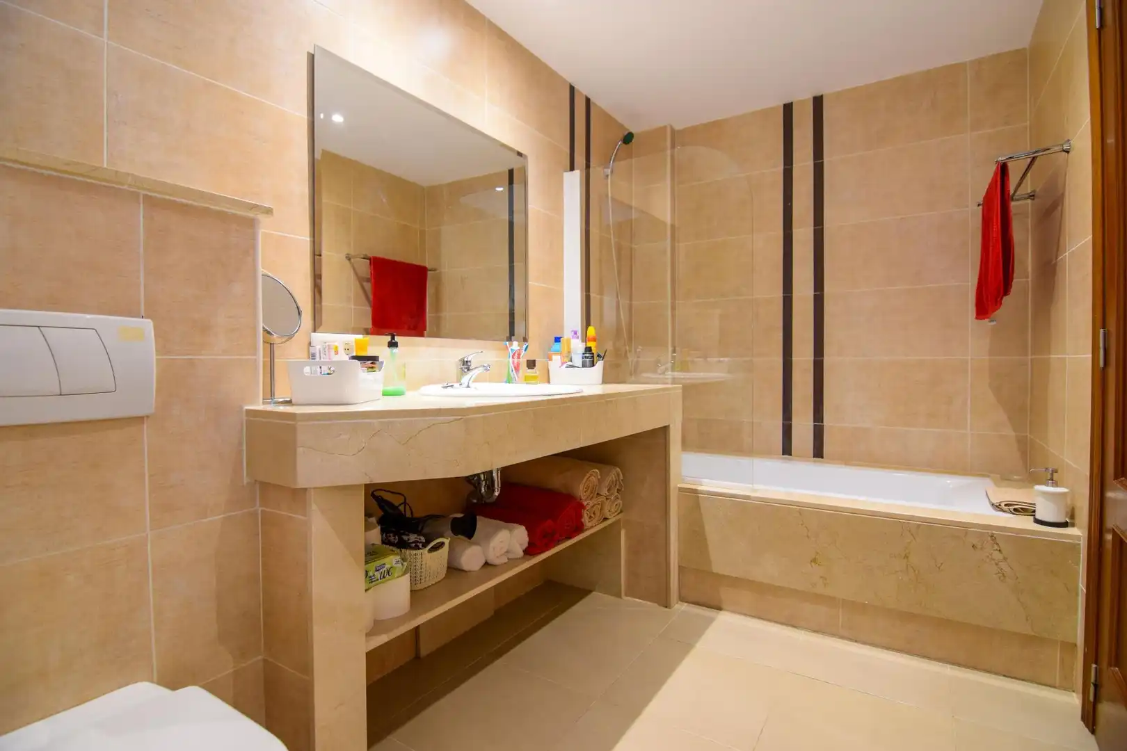 Baño de Piso de alquiler en Artà con Aire acondicionado y Piscina comunitaria
