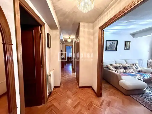 Piso en venta en Madrid con Jardín privado, Parquet y Piscina