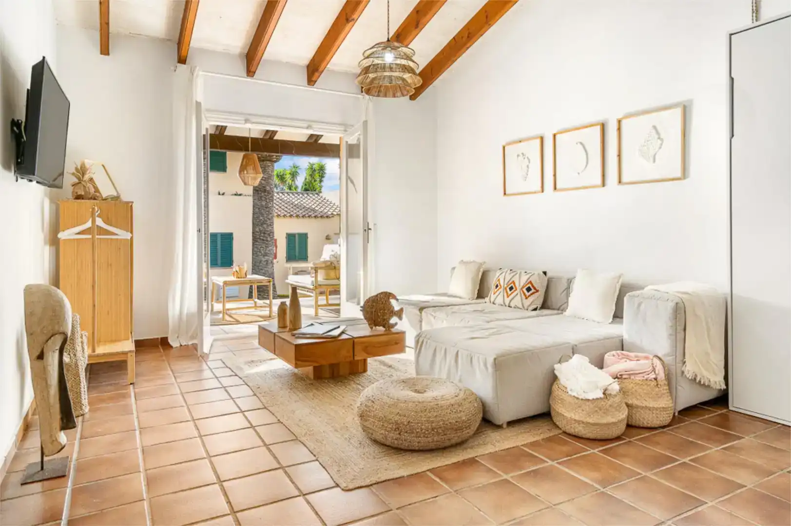 Sala de estar de Casa o chalet de alquiler en Ciutadella de Menorca con Aire acondicionado, Jardín privado y Piscina