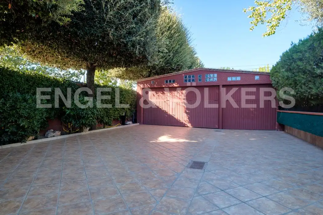 Vista exterior de Casa o xalet en venda en Balaguer amb Jardí privat, Parquet i Piscina