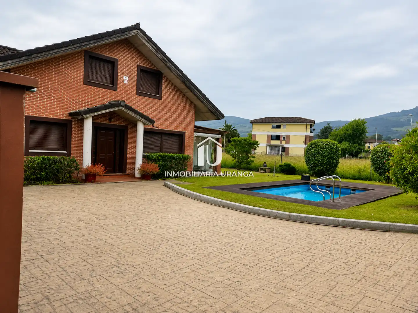 Vista exterior de Casa o chalet en venta en Guriezo con Calefacción, Jardín privado y Terraza