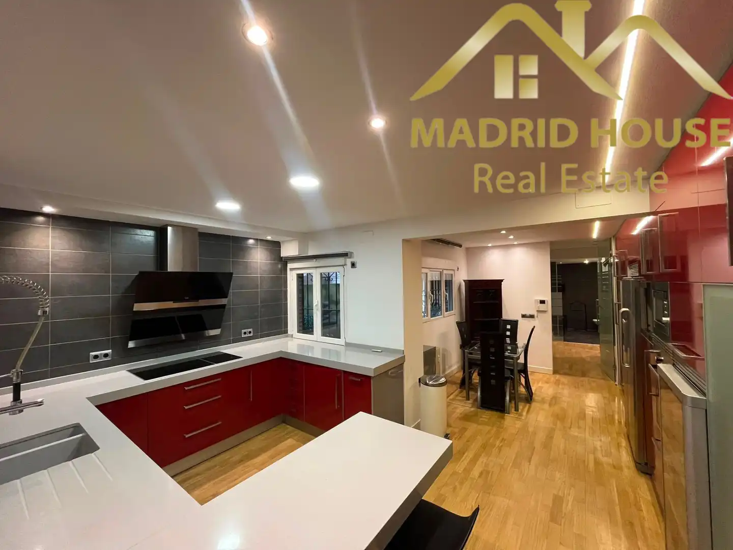 Küche von Wohnung zum Verkauf in Madrid mit Klimaanlage, Heizung und Möbliert