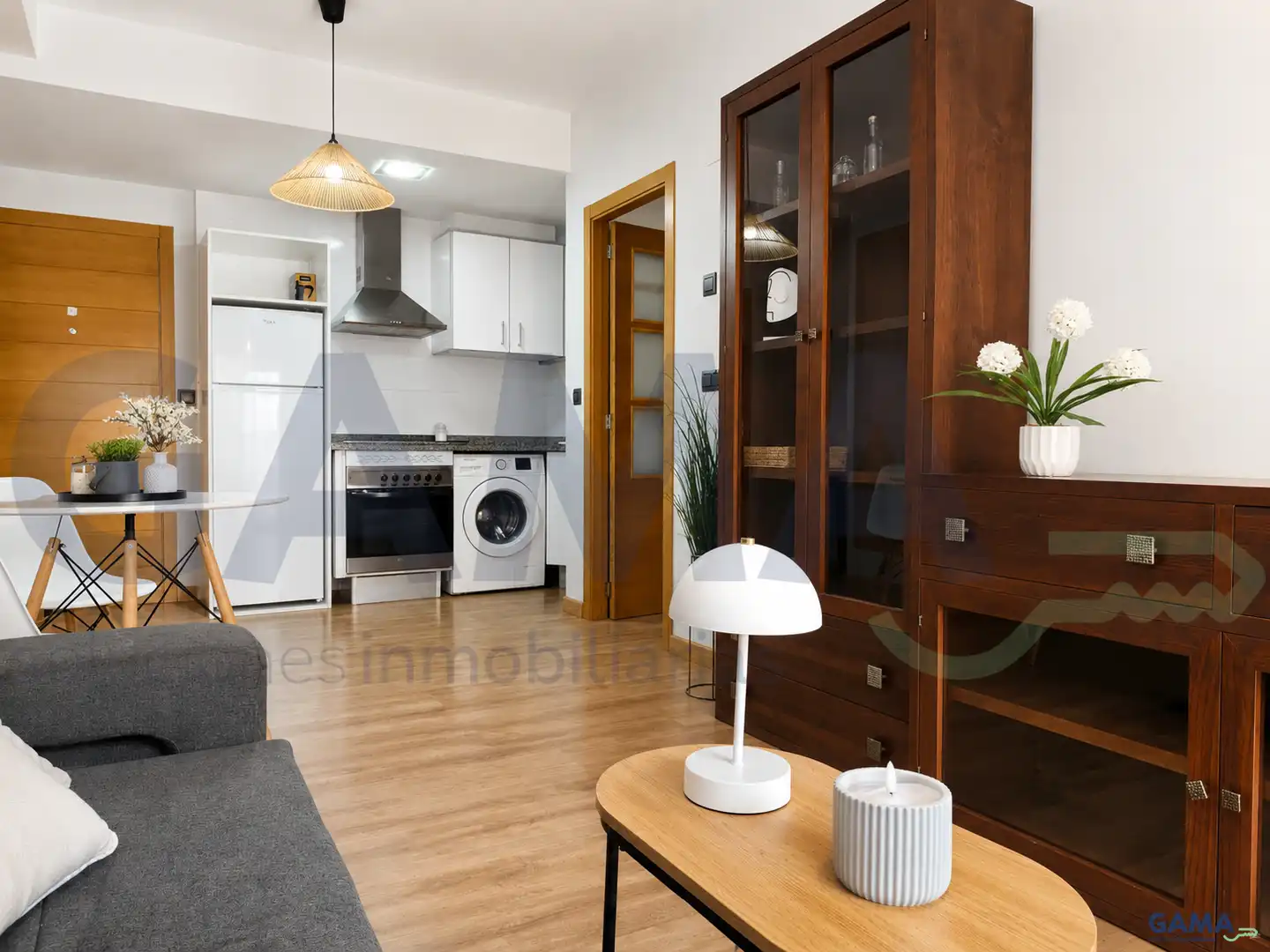 Sala d'estar de Pis de lloguer en Alzira amb Aire condicionat, Traster i Moblat