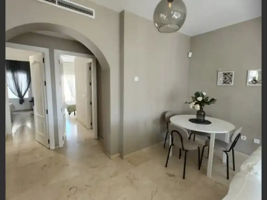 Comedor de Piso en venta en Marbella con Aire acondicionado, Piscina y Balcón