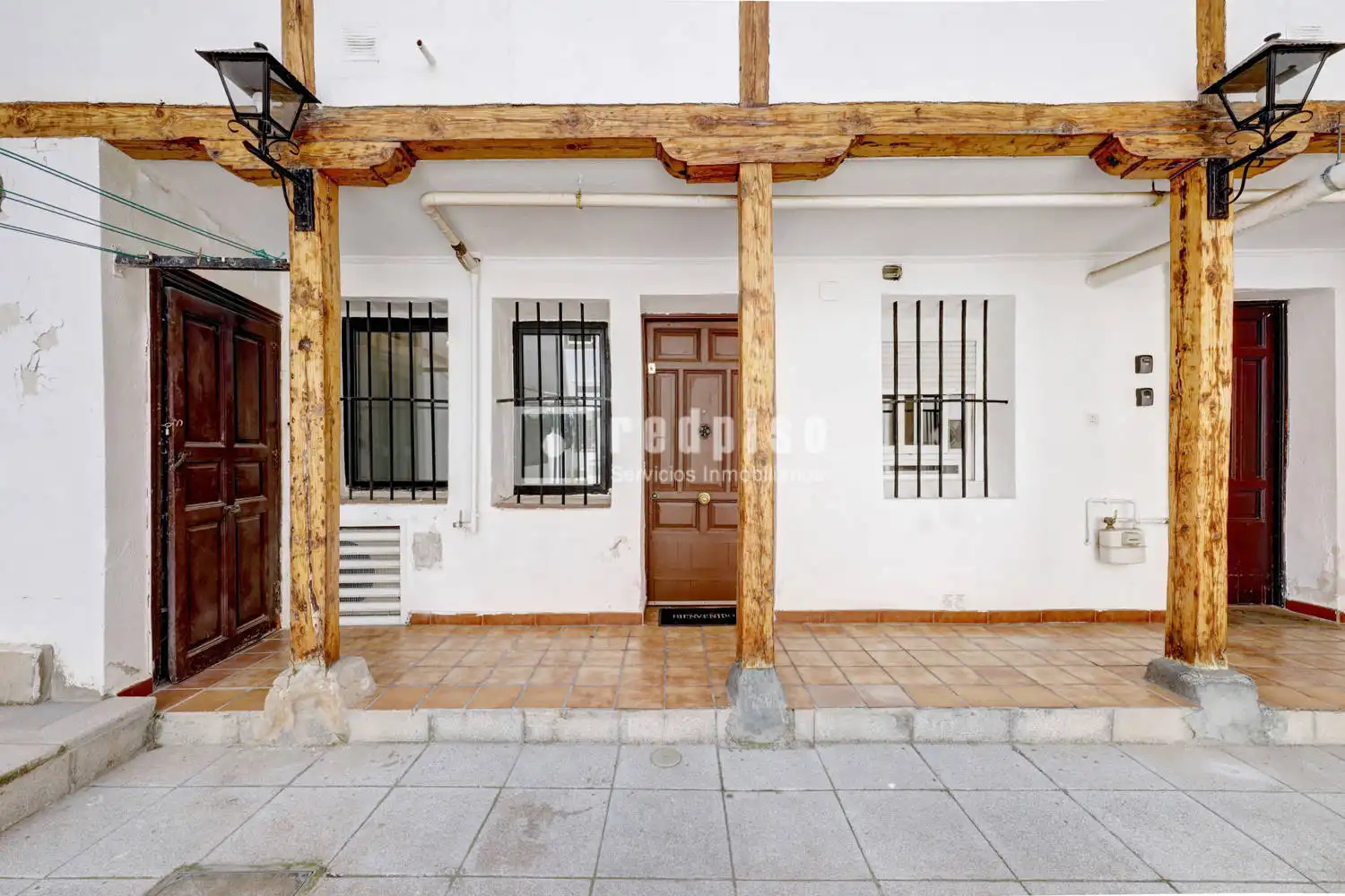 Vista exterior de Estudi en venda en Madrid amb Aire condicionat i Calefacció